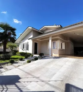 Casa com 3 Quartos à venda, 248m² no De Zorzi, Caxias do Sul