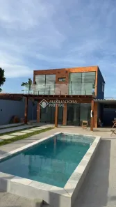 Sobrado com 3 Quartos à venda, 56m² no Ibiraquera, Imbituba