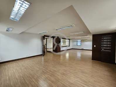 Sala Comercial para alugar, 220m² no Santa Efigênia, Belo Horizonte