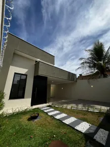 Casa com 3 Quartos à venda, 180m² no Jardim Maria Helena, Goiânia