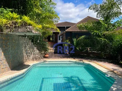 Casa de Condomínio com 3 Quartos à venda, 520m² no Engenho do Mato, Niterói