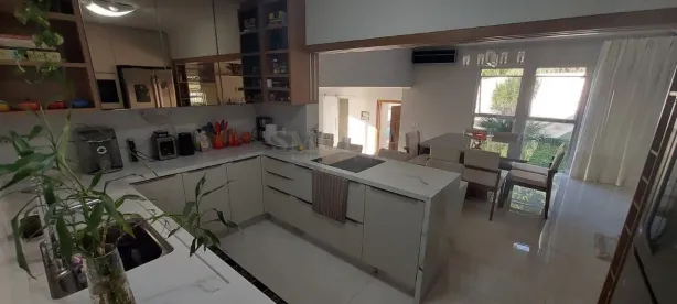 Casa com 4 Quartos à venda, 290m² no Centro, Florianópolis