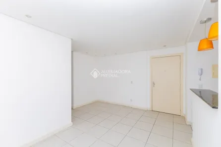 Apartamento com 3 Quartos para alugar, 70m² no Vila Ipiranga, Porto Alegre