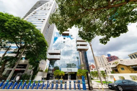 Sala Comercial para alugar, 153m² no Centro Cívico, Curitiba