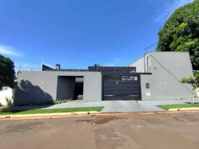 Casa com 3 Quartos à venda, 129m² no Cabreúva, Campo Grande