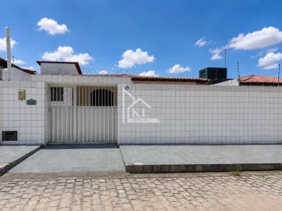 Casa com 3 Quartos à venda, 145m² no Pitimbu, Natal