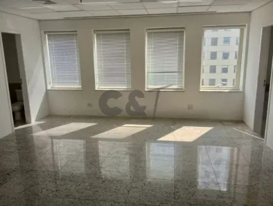 Sala Comercial para venda ou aluguel, 100m² no Consolação, São Paulo
