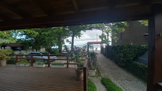 Imóvel Comercial com 10 Quartos à venda, 2552m² no Sambaqui, Florianópolis