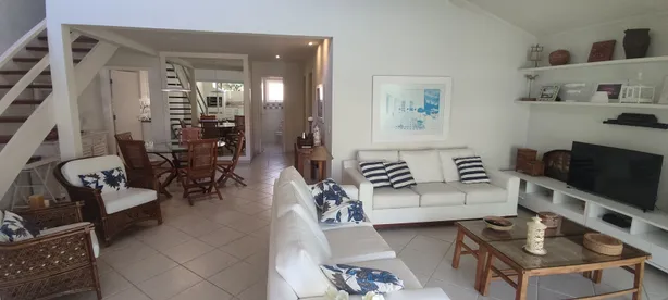 Casa de Condomínio com 4 Quartos à venda, 120m² no Maresias, São Sebastião