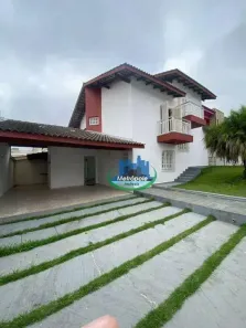 Sobrado com 3 Quartos à venda, 214m² no Vila Oliveira, Mogi das Cruzes
