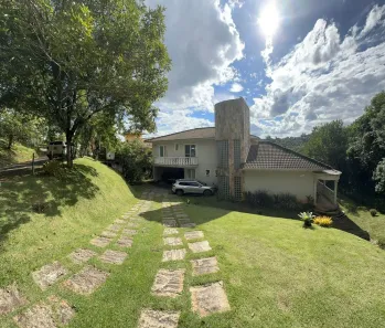 Casa de Condomínio com 5 Quartos para alugar, 300m² no , Rio Acima