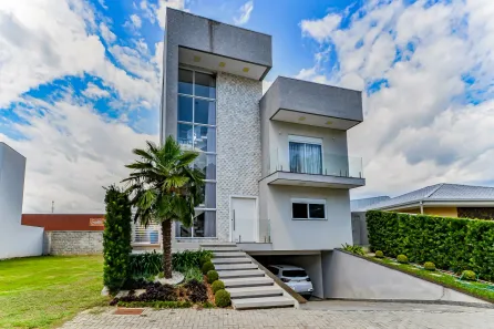 Sobrado com 3 Quartos à venda, 293m² no Campo Pequeno, Colombo
