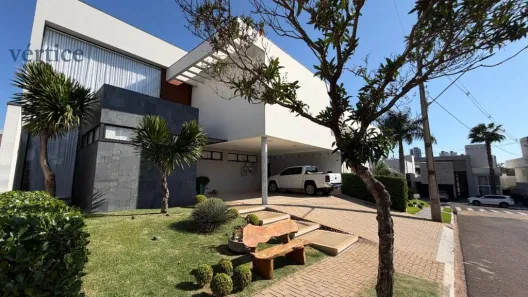 Casa de Condomínio com 3 Quartos à venda, 450m² no Zona 08, Maringá