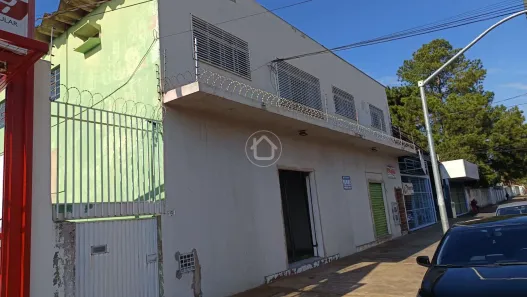 Ponto Comercial com 5 Quartos à venda, 740m² no Vila Bandeirante, Campo Grande