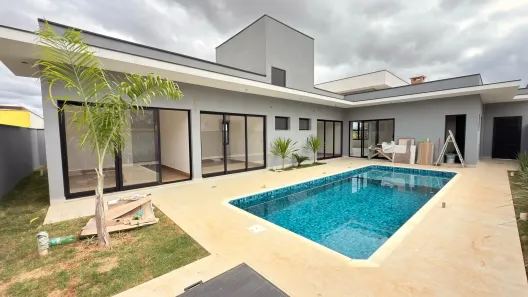 Casa de Condomínio com 3 Quartos à venda, 180m² no Condomínio Ninho Verde, Porangaba