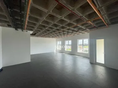 Sala Comercial para alugar, 75m² no Bela Suiça, Londrina