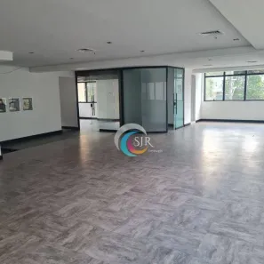 Sala Comercial para alugar, 150m² no Itaim Bibi, São Paulo