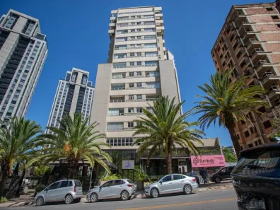 Apartamento com 2 Quartos para alugar, 70m² no Vila da Serra, Nova Lima