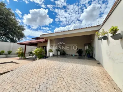 Casa com 3 Quartos para alugar, 184m² no Nova Piracicaba, Piracicaba