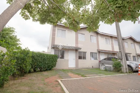 Casa de Condomínio com 3 Quartos para alugar, 107m² no Igara, Canoas