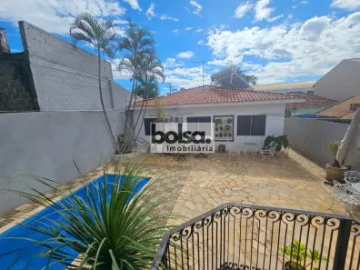 Casa com 5 Quartos à venda, 210m² no Vila Souto, Bauru