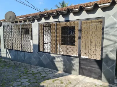 Casa com 2 Quartos para alugar, 50m² no Centro, Nilópolis