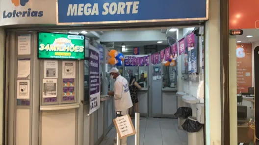Ponto Comercial à venda, 30m² no Centro, Duque de Caxias