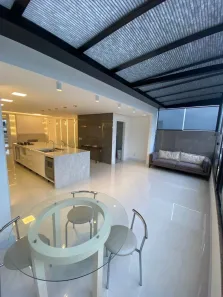 Apartamento com 4 Quartos para alugar, 184m² no Passo da Areia, Porto Alegre