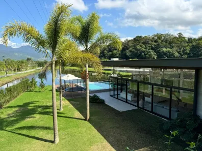Casa de Condomínio com 6 Quartos à venda, 1286m² no , Mangaratiba