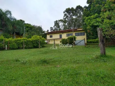 Fazenda/Sítio com 5 Quartos à venda, 250m² no Distrito Industrial, Araguari