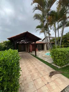 Casa de Condomínio com 3 Quartos para alugar, 220m² no Jardim Petrópolis, Maceió