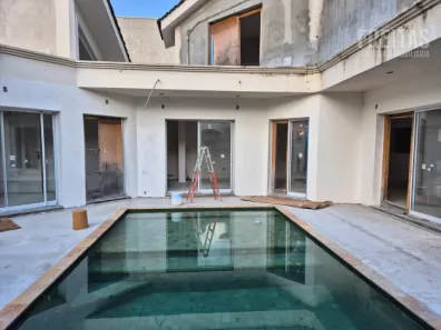 Casa de Condomínio com 4 Quartos à venda, 350m² no Alphaville Residencial Zero, Barueri