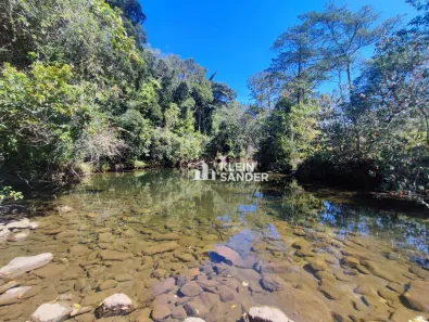 Fazenda/Sítio com 3 Quartos à venda, 160m² no , Nova Friburgo