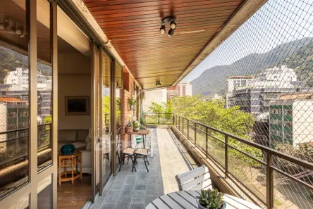 Apartamento com 4 Quartos à venda, 210m² no Lagoa, Rio de Janeiro