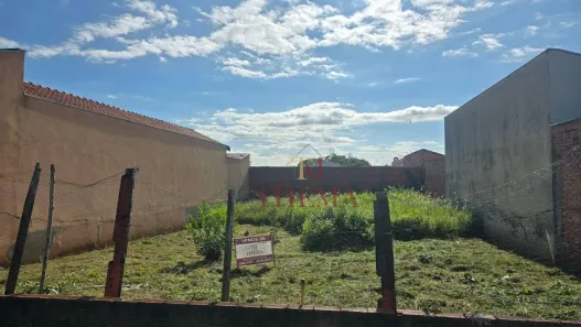 Lote/Terreno à venda, 303m² no Jardim Torrezan, Saltinho