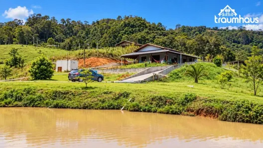 Fazenda/Sítio com 2 Quartos à venda, 150m² no Vila Itoupava, Blumenau