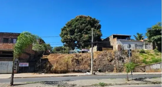 Lote/Terreno à venda, 1440m² no Jardim Laguna, Contagem