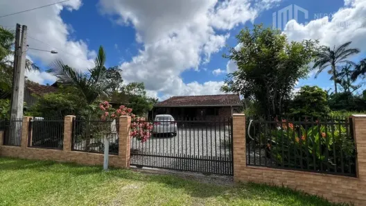 Casa com 2 Quartos à venda, 100m² no Salinas, Balneário Barra do Sul