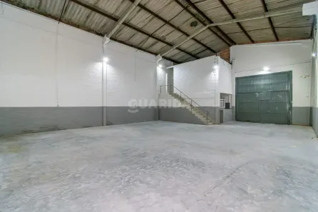 Galpão/Depósito/Armazém para alugar, 400m² no Anchieta, Porto Alegre
