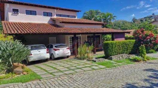 Casa de Condomínio com 3 Quartos à venda, 300m² no Badu, Niterói