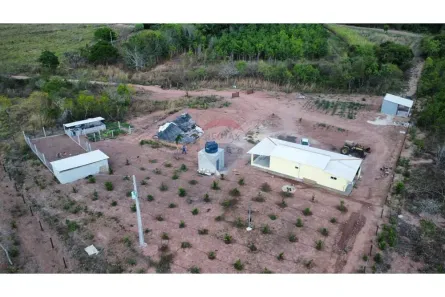 Fazenda/Sítio com 2 Quartos à venda, 225000m² no Água Boa, Água Boa