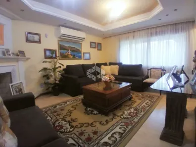 Casa com 3 Quartos à venda, 180m² no Ipanema, Porto Alegre