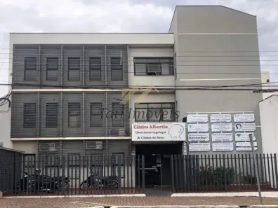 Sala Comercial para alugar, 120m² no Centro, São Carlos
