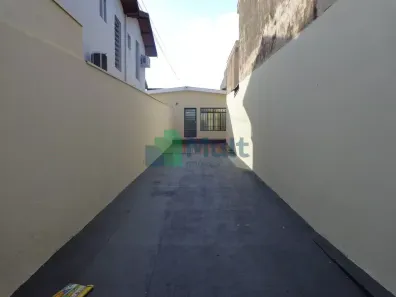 Casa com 3 Quartos para alugar, 141m² no Jardim Irajá, Ribeirão Preto