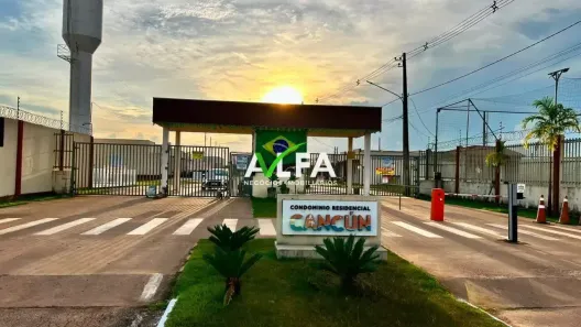 Casa de Condomínio com 2 Quartos à venda, 51m² no Planalto, Porto Velho