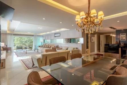 Apartamento com 3 Quartos para venda ou aluguel, 271m² no Três Figueiras, Porto Alegre