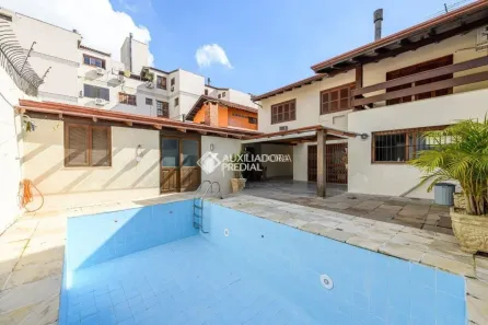 Casa com 4 Quartos para alugar, 310m² no Chácara das Pedras, Porto Alegre