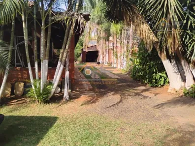 Fazenda/Sítio com 3 Quartos à venda, 215m² no Mato Dentro, Indaiatuba