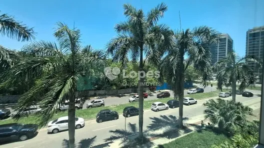 Sala Comercial à venda, 24m² no Recreio dos Bandeirantes, Rio de Janeiro