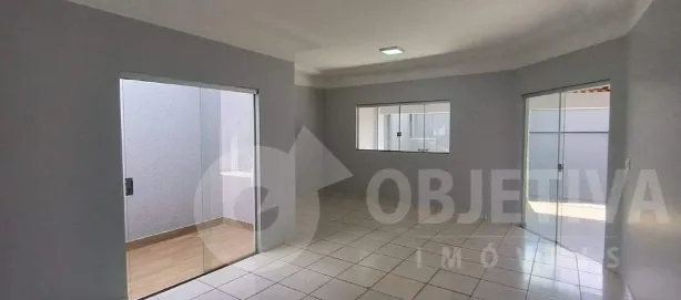 Casa com 3 Quartos à venda, 124m² no Granada, Uberlândia